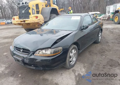 2000 Honda Accord 2.3 Ex z USA, uszkodzony, nr VIN 1HGCG3178YA002074